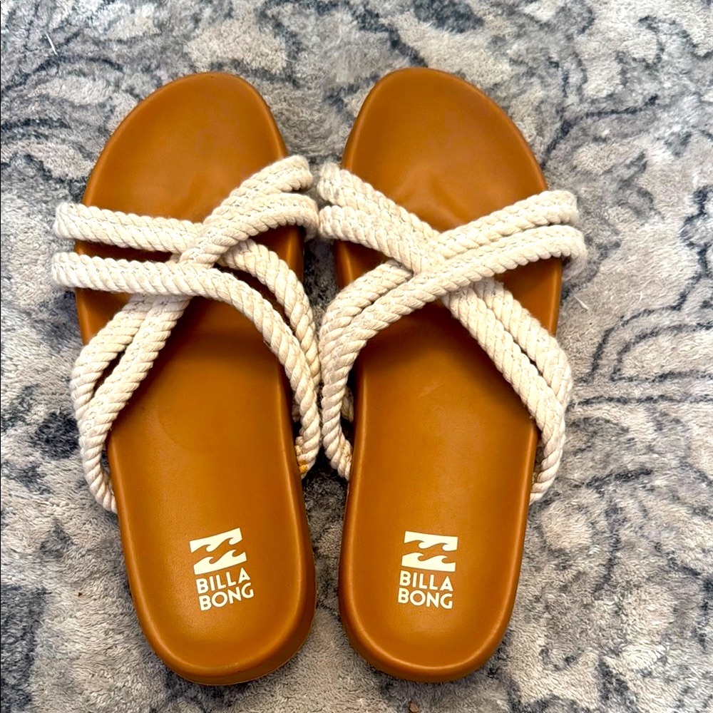 Billabong Women's Tan and Cream Sandals